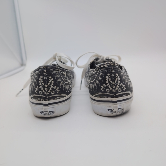 Vans Star Wars X Authentic Stormtrooper sz9 Sneakers W Correct Laces - Picture 6 of 13